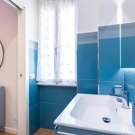 Nuovo Ben Collegato Con Il Centro