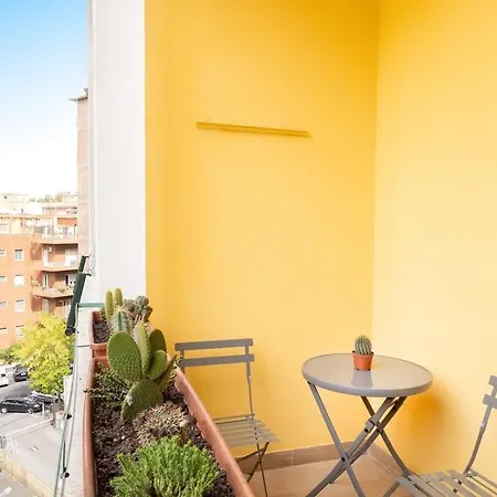 Appartamento Nuovo Ben Collegato Con Il Centro