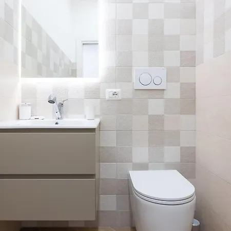 Nuovo Ben Collegato Con Il Centro * Roma
