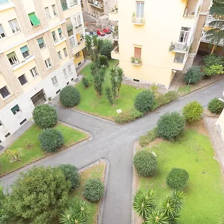 Appartamento Nuovo Ben Collegato Con Il Centro