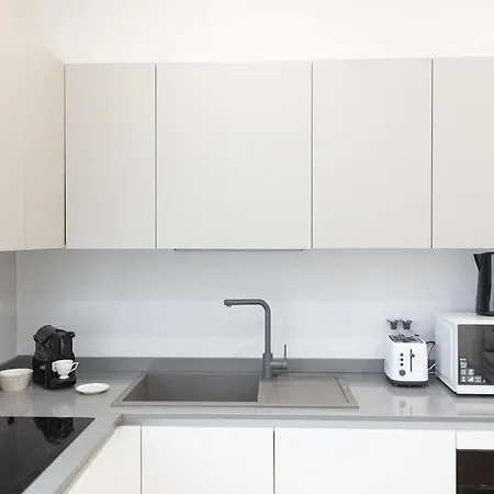 Appartamento Nuovo Ben Collegato Con Il Centro *