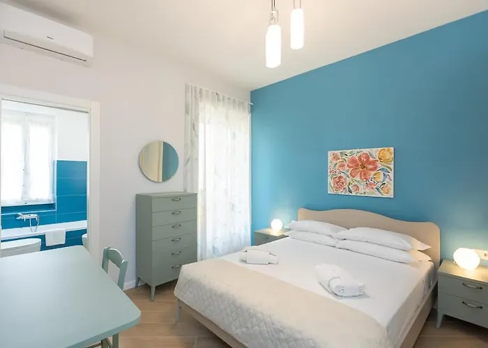 Nuovo Ben Collegato Con Il Centro روما