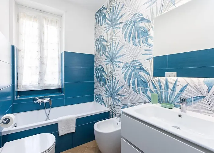 Nuovo Ben Collegato Con Il Centro شقة *