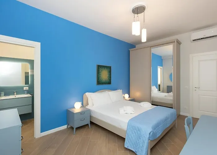 Nuovo Ben Collegato Con Il Centro شقة *