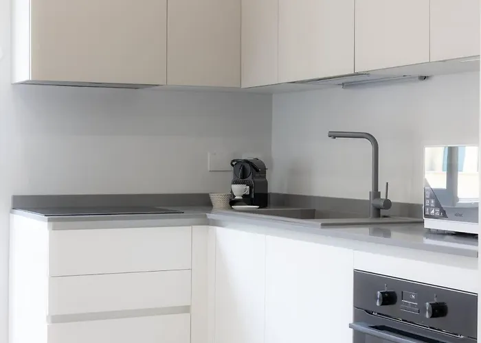 Nuovo Ben Collegato Con Il Centro شقة روما