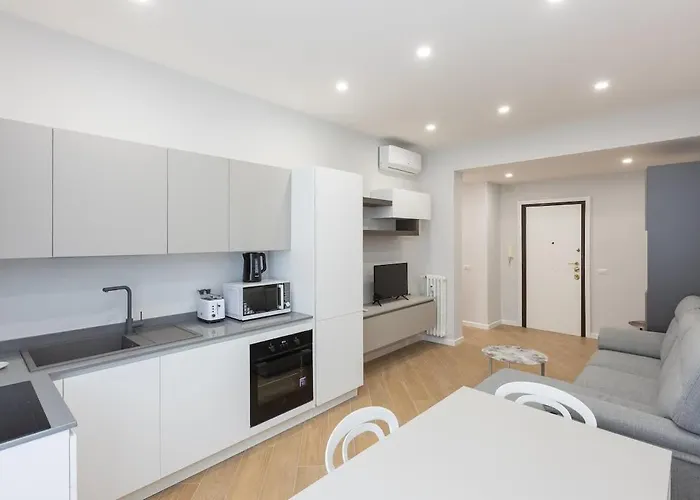 Nuovo Ben Collegato Con Il Centro