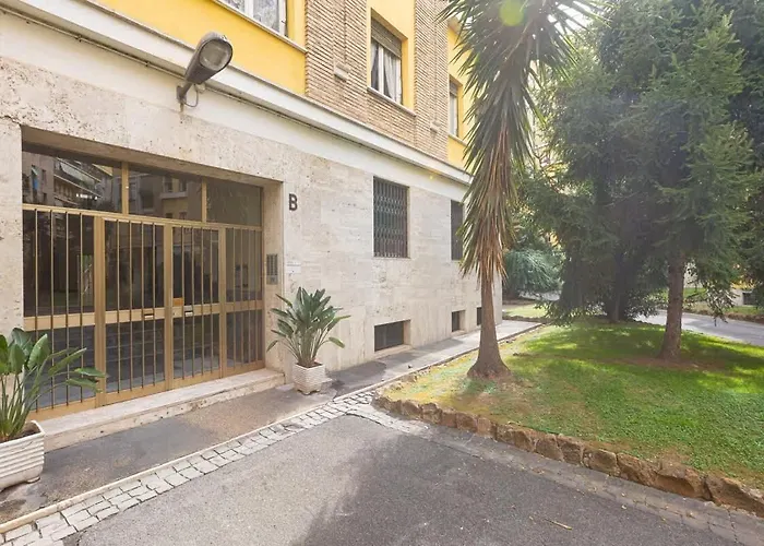 Nuovo Ben Collegato Con Il Centro * روما